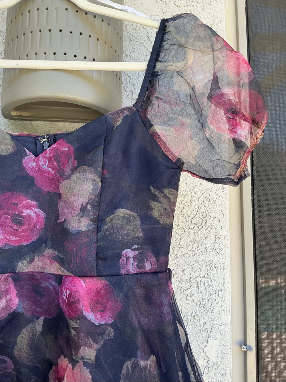 NWT Lulu’s Oh-So Stunning Navy Blue Floral Organza Tiered Midi Dress Medium - Picture 9 of 11